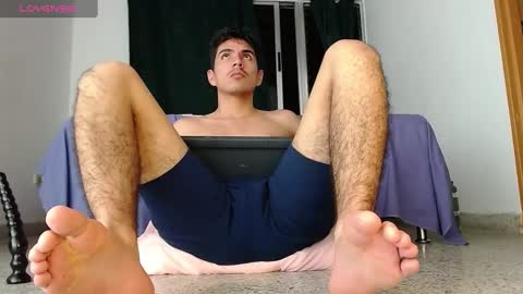 Snapshot of looki_16 chatting on December 3, 2024, 2:47 am looki 16 online show from December 3, 2024, 2:47 am