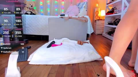 Kary online show from December 13, 2025, 7:53 pm