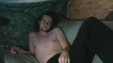 Snapshot of loonerangel chatting on February 7, 2025, 11:01 am LoonerAngel online show from February 7, 2025, 11:01 am