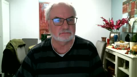 loop102 online show from January 4, 2025, 7:44 pm