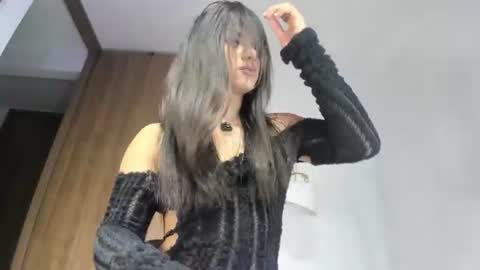 Mia Aniston online show from June 13, 2026, 6:11 am