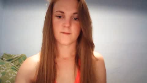 Snapshot of lora879 chatting on July 14, 2026, 5:51 pm Lora online show from July 14, 2026, 5:51 pm
