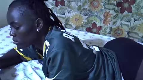 Snapshot of lora_amor chatting on April 24, 2026, 4:09 pm lora_amor online show from April 24, 2026, 4:09 pm