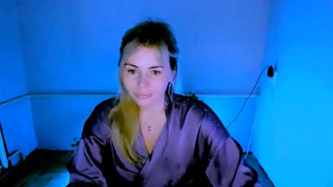 Lora online show from March 20, 2026, 3:00 am