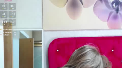 Snapshot of loradelniro1 chatting on March 7, 2025, 7:38 pm loradelniro1 online show from March 7, 2025, 7:38 pm