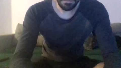 Benjamin online show from December 16, 2025, 9:42 pm