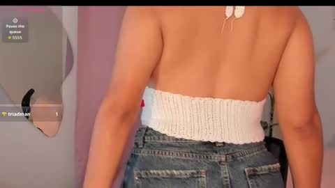 Snapshot of lore_rey chatting on October 11, 2025, 1:49 am lore_rey online show from October 11, 2025, 1:49 am