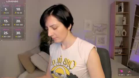 Loren online show from July 15, 2026, 2:00 pm