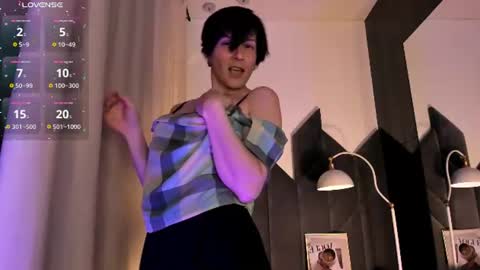Loren online show from July 27, 2026, 2:24 pm