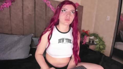 Loren   online show from May 23, 2026, 12:42 pm
