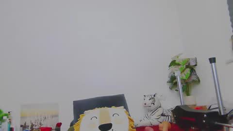 Hi Im Lorena an independent model Im waiting for you for any craziness you dream of... online show from March 18, 2026, 5:05 pm