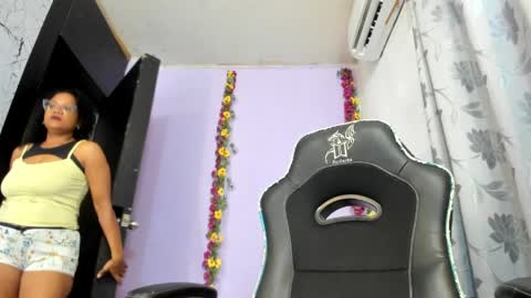 Lorena Parlove online show from March 31, 2026, 12:38 pm