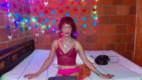 Lorena Capelli online show from February 10, 2025, 9:04 am