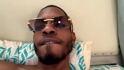 Snapshot of lorenzo17a chatting on December 30, 2024, 9:19 pm lorenzo17a online show from December 30, 2024, 9:19 pm