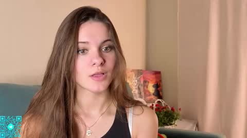 Snapshot of lorettadunnelli chatting on November 7, 2025, 5:57 pm Chloe for Fan BlackHole online show from November 7, 2025, 5:57 pm