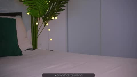 Snapshot of lorettelorenaa chatting on October 12, 2025, 5:50 am LoretteLorena online show from October 12, 2025, 5:50 am