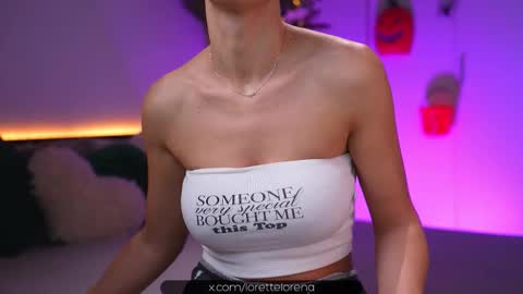 Snapshot of lorettelorenaa chatting on October 27, 2025, 6:06 am LoretteLorena online show from October 27, 2025, 6:06 am