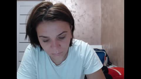 LorraGrey online show from October 6, 2025, 2:42 am