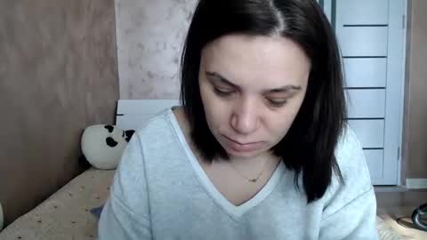 LorraGrey online show from March 16, 2026, 6:39 am