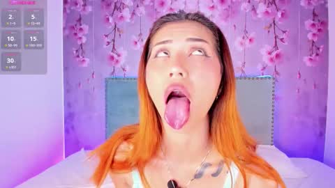 Snapshot of lorraine_28 chatting on October 23, 2025, 9:02 pm Soy Lorena online show from October 23, 2025, 9:02 pm