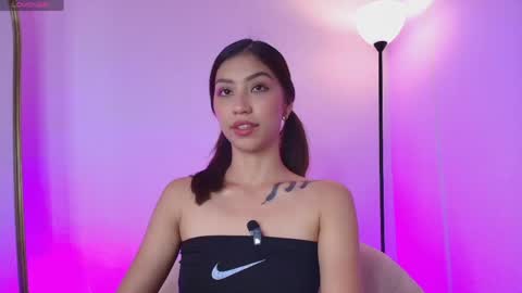 Snapshot of lorraine_28 chatting on June 9, 2026, 7:58 pm Soy Lorena online show from June 9, 2026, 7:58 pm