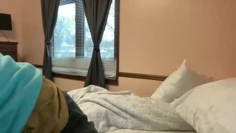 lothlori online show from December 18, 2025, 8:26 pm