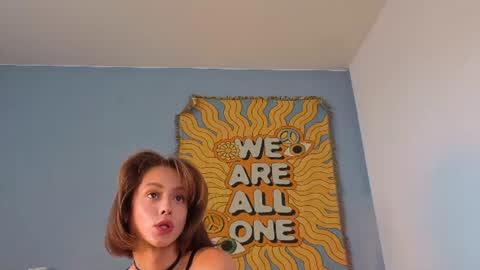 Snapshot of lottie_cutie chatting on June 26, 2026, 6:40 am Charlotta online show from June 26, 2026, 6:40 am