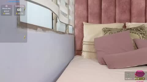  Lou Rosse  online show from February 5, 2025, 9:07 pm