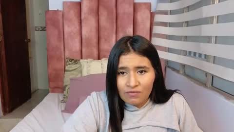  Lou Rosse  online show from March 11, 2025, 8:42 pm