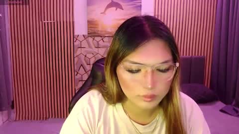 Sweet   online show from January 5, 2025, 11:33 pm