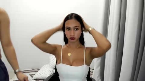 Snapshot of louie_cute_asian chatting on February 16, 2025, 6:21 am Kylie online show from February 16, 2025, 6:21 am