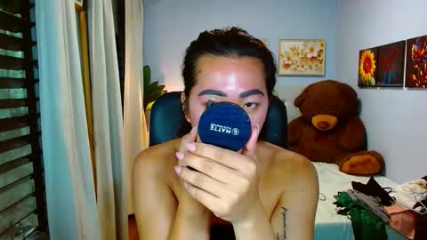 Snapshot of louie_sexy chatting on May 5, 2026, 6:54 am Cathy online show from May 5, 2026, 6:54 am