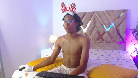 Snapshot of louis_hardstar chatting on December 2, 2024, 9:06 pm Louis Valdz online show from December 2, 2024, 9:06 pm