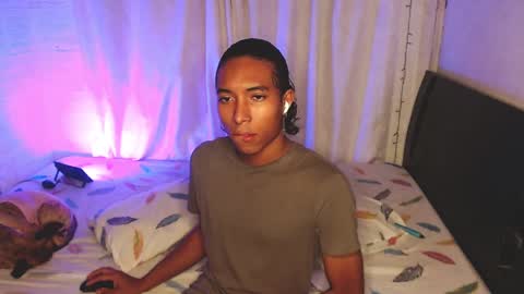 Snapshot of louis_hardstar chatting on February 8, 2025, 6:12 am Louis Valdz online show from February 8, 2025, 6:12 am