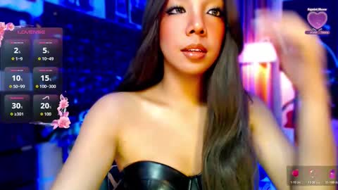 Snapshot of louisassy chatting on May 27, 2026, 2:30 am Louisa online show from May 27, 2026, 2:30 am