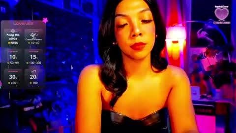 Louisa online show from July 4, 2026, 3:13 am