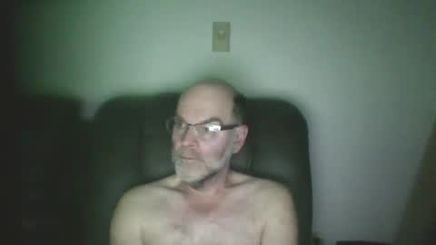 louism13 online show from October 27, 2025, 3:32 am