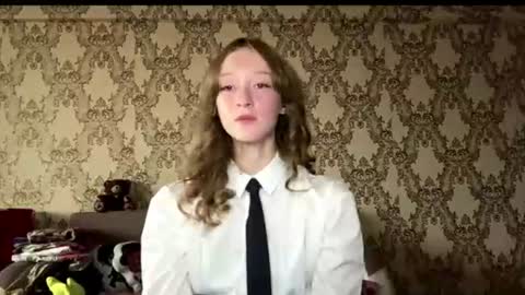 Snapshot of louracryderman chatting on August 8, 2026, 11:28 pm louracryderman online show from August 8, 2026, 11:28 pm