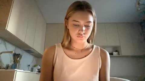 Eliza online show from March 30, 2026, 4:13 am