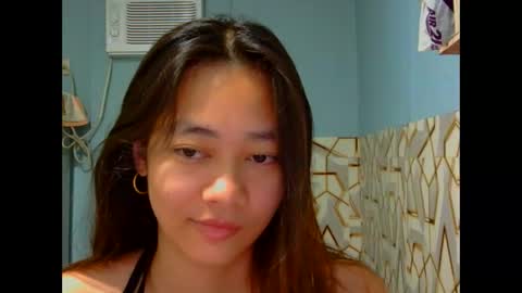 lourdesa24 online show from May 9, 2026, 2:39 am