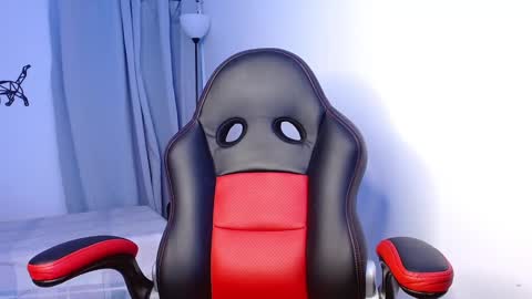 Snapshot of loushd chatting on February 7, 2025, 2:19 am Lous HD online show from February 7, 2025, 2:19 am