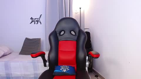 Snapshot of loushd chatting on March 10, 2025, 3:01 am Lous HD online show from March 10, 2025, 3:01 am