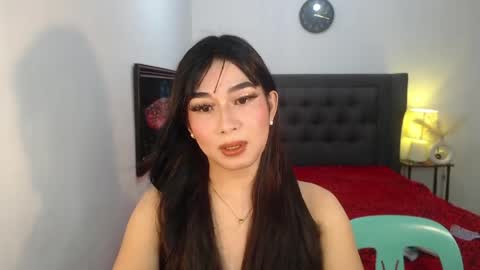 Snapshot of lovabletrans_deia chatting on May 20, 2026, 10:49 pm DEIA online show from May 20, 2026, 10:49 pm