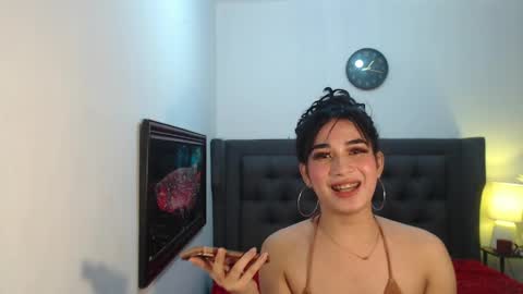 Snapshot of lovabletrans_deia chatting on May 28, 2026, 9:56 pm DEIA online show from May 28, 2026, 9:56 pm