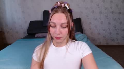 love bella  online show from July 23, 2026, 1:58 am