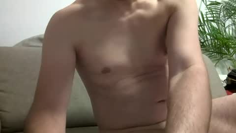 Snapshot of love_control chatting on July 7, 2026, 8:24 pm love_control online show from July 7, 2026, 8:24 pm