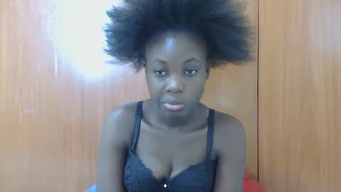 Snapshot of love_doe1 chatting on December 5, 2025, 9:29 am doe online show from December 5, 2025, 9:29 am