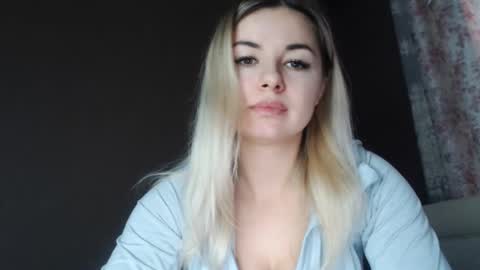 Megane online show from February 13, 2026, 9:27 am