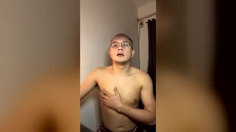love_hottieh online show from July 3, 2026, 1:06 pm