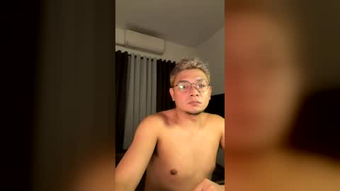 love_hottieh online show from July 10, 2026, 10:29 am